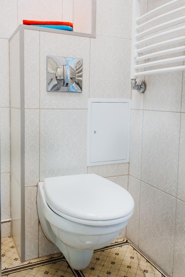Vladimirskie Apartamenty In Center Of Brest Luaran gambar
