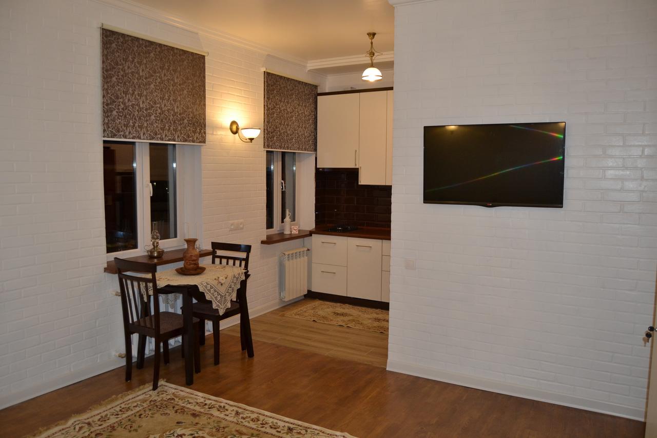 Vladimirskie Apartamenty In Center Of Brest Luaran gambar